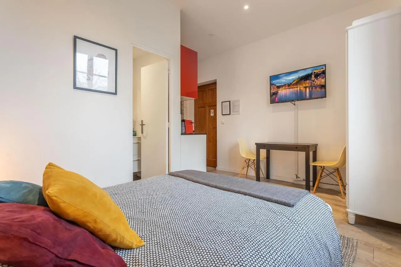 Le Cocon Lumiere Apartment Lyon France